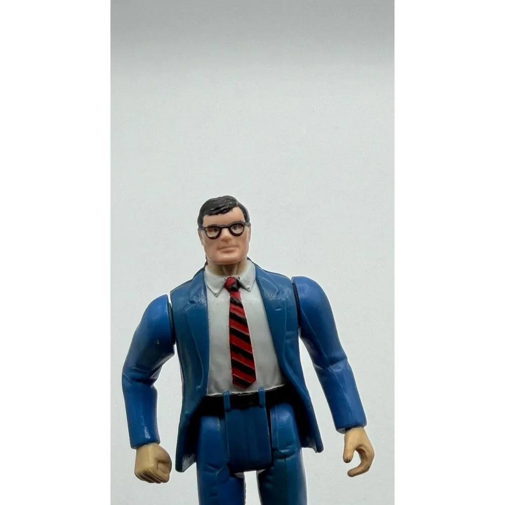 Vintage 1984 Kenner Super Powers Clark Kent Action Figure DC Comics Blue Suit